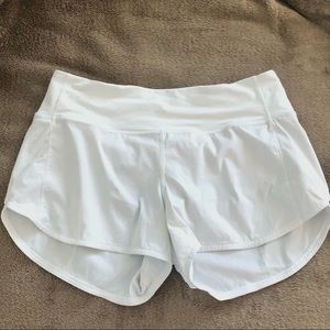 Lululemon Speed Up Mid-Rise Lined Short